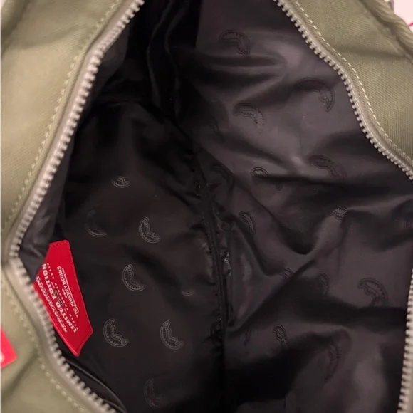 Sprayground Limited Edition Tote Bag - Picture 6 of 6